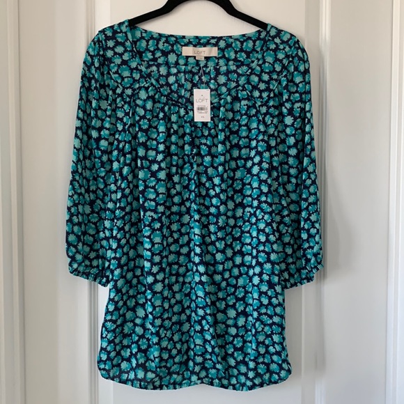 NWT LOFT Blue Print 100% Polyester 3/4 Length Sleeves Blouse Size XS - Picture 1 of 16